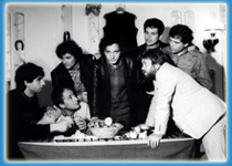 Екипът актьори, който създаде Театралния спектакъл "Апостолите" в театър "Възраждане" - 1987